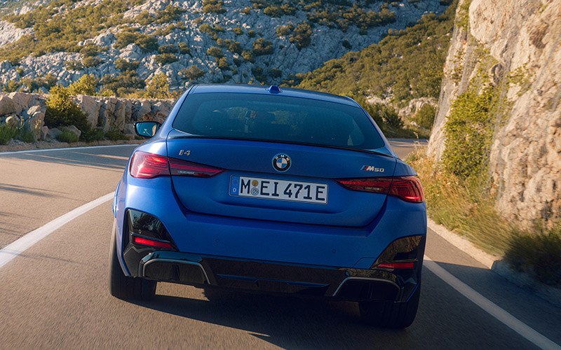 BMW i4