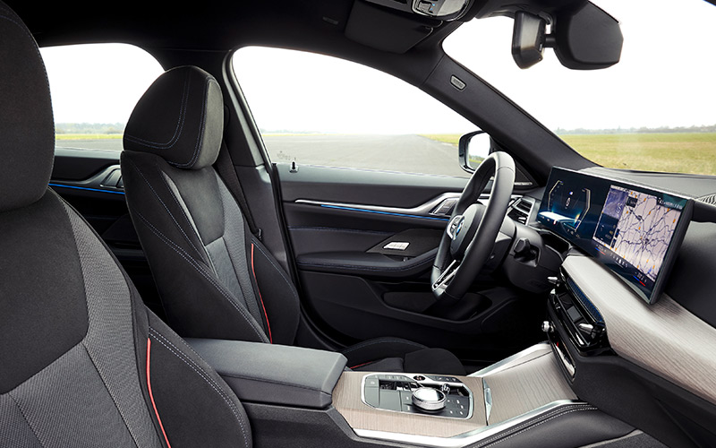 BMW i4