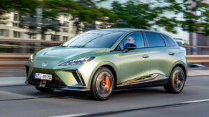 MG4 Standard vs. Cupra Born im direkten Vergleich